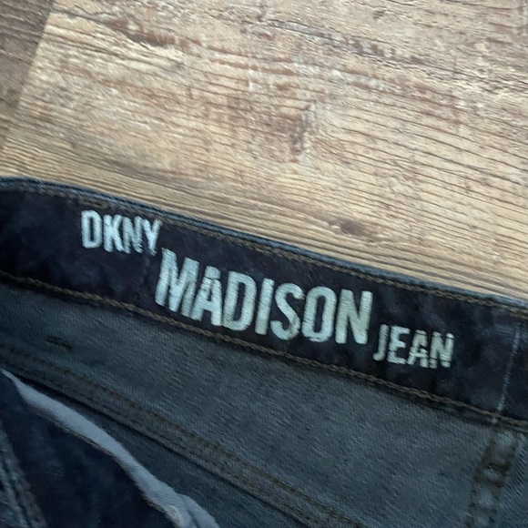 DKNY Madison Jean - Picture 3 of 8